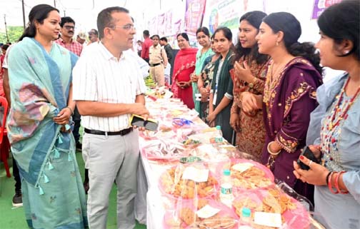 अब समाधान में नहीं लग रहा इंतजार: सुशासन तिहार बन रहा जनसमस्याओं के त्वरित समाधान का भरोसेमंद मंच अब समाधान में नहीं लग रहा इंतजार: सुशासन तिहार बन रहा जनसमस्याओं के त्वरित समाधान का भरोसेमंद मंच