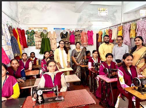 कौशल विकास से आत्मनिर्भर बनेंगे युवा और महिलाएं : कलेक्टर श्रीमती तुलिका प्रजापति कौशल विकास से आत्मनिर्भर बनेंगे युवा और महिलाएं : कलेक्टर श्रीमती तुलिका प्रजापति
