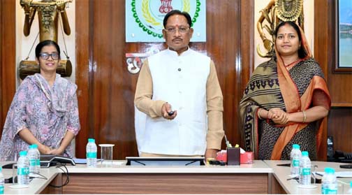 आर्थिक सशक्तिकरण की नई पहचान बनी महतारी वंदन योजना आर्थिक सशक्तिकरण की नई पहचान बनी महतारी वंदन योजना