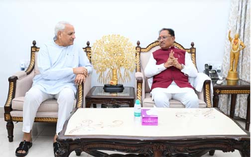 मुख्यमंत्री विष्णुदेव साय से लघु उद्योग भारती के प्रतिनिधिमंडल ने की सौजन्य मुलाकात मुख्यमंत्री विष्णुदेव साय से लघु उद्योग भारती के प्रतिनिधिमंडल ने की सौजन्य मुलाकात