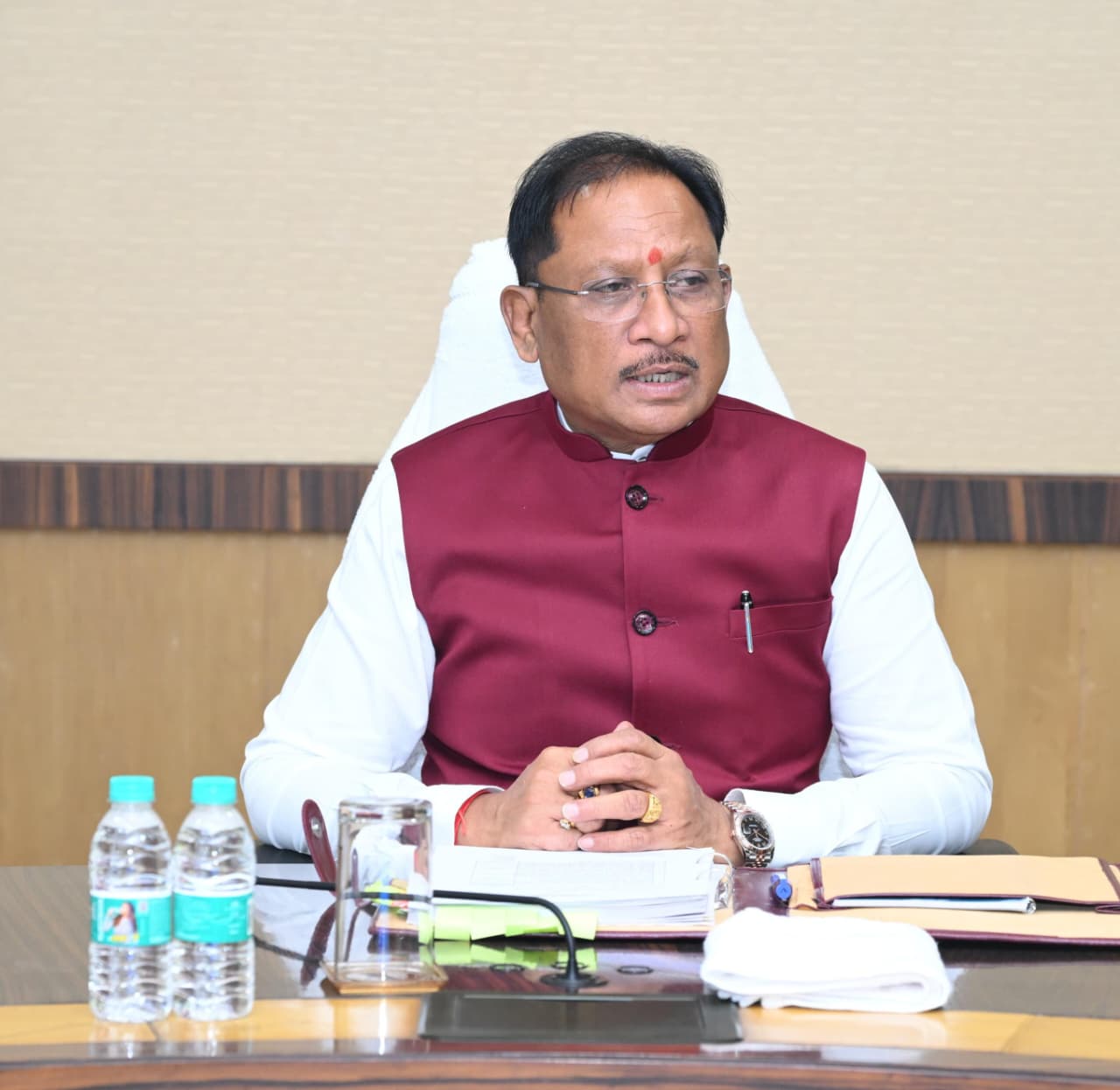 मुख्यमंत्री ने लोक कलाकार विक्रम यादव के स्वास्थ्य की जानकारी ली मुख्यमंत्री ने लोक कलाकार विक्रम यादव के स्वास्थ्य की जानकारी ली