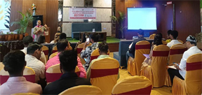 सोशल मीडिया इंफ्लूएंसर्स एचआईवी/एड्स जागरूकता अभियान के बनेंगे सशक्त भागीदार सोशल मीडिया इंफ्लूएंसर्स एचआईवी/एड्स जागरूकता अभियान के बनेंगे सशक्त भागीदार