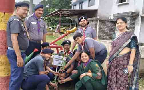 स्काउट-गाइड दीक्षा संस्कार के साथ ‘एक पेड़ मां के नाम 2.0’ अभियान आयोजित स्काउट-गाइड दीक्षा संस्कार के साथ ‘एक पेड़ मां के नाम 2.0’ अभियान आयोजित
