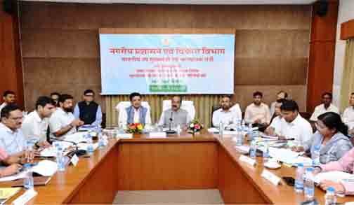 सुबह शहर में निकलें अधिकारी, जमीनी हकीकत देखें और काम कराएं : अरुण साव सुबह शहर में निकलें अधिकारी, जमीनी हकीकत देखें और काम कराएं : अरुण साव