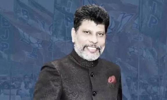 भाजपा प्रदेश अध्यक्ष किरण देव ने दी गणेश चतुर्थी और गणेशोत्सव की बधाई भाजपा प्रदेश अध्यक्ष किरण देव ने दी गणेश चतुर्थी और गणेशोत्सव की बधाई
