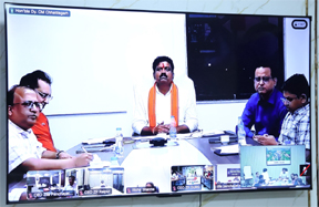 ‘आशीर्वाद के दीयों’ से रोशन होगा छत्तीसगढ़ - उप मुख्यमंत्री विजय शर्मा ‘आशीर्वाद के दीयों’ से रोशन होगा छत्तीसगढ़ - उप मुख्यमंत्री विजय शर्मा