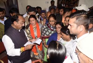 उप मुख्यमंत्री अरुण साव को नए साल की बधाई देने लोगों का लगा रहा तांता उप मुख्यमंत्री अरुण साव को नए साल की बधाई देने लोगों का लगा रहा तांता