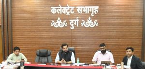 धान उपार्जन केन्द्रों से धान का उठाव तेजी से कराएं- कलेक्टर धान उपार्जन केन्द्रों से धान का उठाव तेजी से कराएं- कलेक्टर