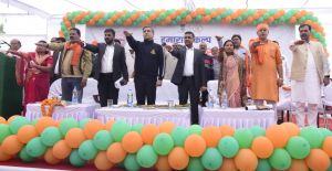 विकसित भारत संकल्प यात्रा के शिविरों में योजनाओं का लाभ लेने पहुंचे बड़ी संख्या में हितग्राही विकसित भारत संकल्प यात्रा के शिविरों में योजनाओं का लाभ लेने पहुंचे बड़ी संख्या में हितग्राही