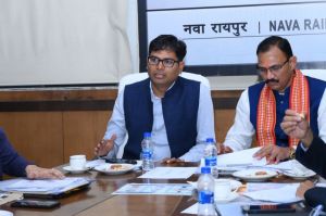   वित्त मंत्री ओपी चौधरी ने की स्वास्थ्य विभाग की बजट समीक्षा