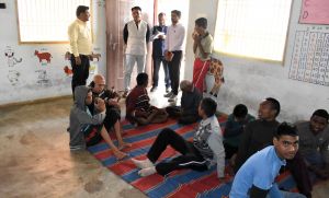 कलेक्टर ने किया समाज कल्याण विभाग के कार्यालय,  जिला निःशक्त पुनर्वास केंद्र एवं घरौंदा का निरीक्षण