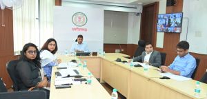 महतारी वंदन योजना के तहत मुख्य सचिव ने अधिकारियों को दिए निर्देश महतारी वंदन योजना के तहत मुख्य सचिव ने अधिकारियों को दिए निर्देश