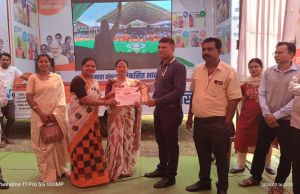 भिलाई निगम क्षेत्र के विकसित भारत संकल्प यात्रा शिविर पहुॅचे भारत सरकार के प्रतिनिधि भिलाई निगम क्षेत्र के विकसित भारत संकल्प यात्रा शिविर पहुॅचे भारत सरकार के प्रतिनिधि