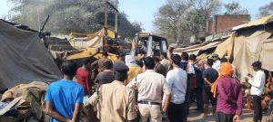 सस्ता मार्केट के मूल आबंटिती को मिला कब्जा सस्ता मार्केट के मूल आबंटिती को मिला कब्जा