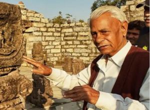  वित्त मंत्री ओपी चौधरी ने डॉ. अरुण शर्मा के निधन पर शोक व्यक्त किया