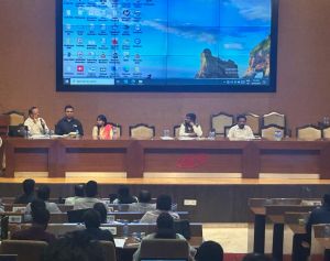  राष्ट्रीय स्वास्थ्य मिशन के एम.डी. डॉ. जगदीश सोनकर ने मिशन के तहत चल रहे कार्यों की समीक्षा की