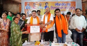  मंत्री बृजमोहन अग्रवाल ने तिल्दा नेवरा में 5.24 करोड़ रुपए के विकास कार्यों का किया लोकार्पण एवं शिलान्यास