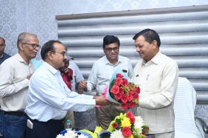 उद्योग मंत्री देवांगन सीएसआईडीसी के अध्यक्ष का कार्यभार ग्रहण किया