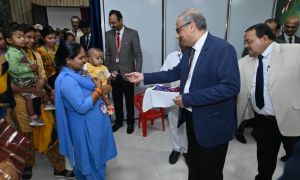  मुख्य न्यायाधीश रमेश सिन्हा द्वारा छत्तीसगढ़ उच्च न्यायालय  में नवीन चिकित्सालय कक्ष एवं बच्चों के झूलाघर का उद्घाटन