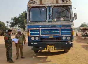  कोहका बॉर्डर में एसएसटी तैनात,  सभी वाहनों की हो रही है सघन जांच