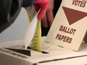 पोस्टल बैलेट ईडीसी की मार्किंग हेतु लगायी गई अधिकारी-कर्मचारियों की ड्यूटी पोस्टल बैलेट ईडीसी की मार्किंग हेतु लगायी गई अधिकारी-कर्मचारियों की ड्यूटी