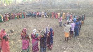 स्वीप कार्यक्रम..80 हजार से ज्यादा श्रमिकों ने ली मतदाता शपथ स्वीप कार्यक्रम..80 हजार से ज्यादा श्रमिकों ने ली मतदाता शपथ