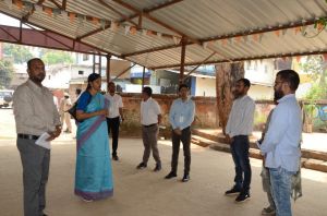 मुख्य निर्वाचन पदाधिकारी रीना बाबासाहेब कंगाले ने जगदलपुर शहर के मतदान केन्द्रों का किया निरीक्षण मुख्य निर्वाचन पदाधिकारी रीना बाबासाहेब कंगाले ने जगदलपुर शहर के मतदान केन्द्रों का किया निरीक्षण