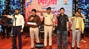 "हम भारत भाग्य विधाता है,हम भारत के मतदाता हैं" "हम भारत भाग्य विधाता है,हम भारत के मतदाता हैं"