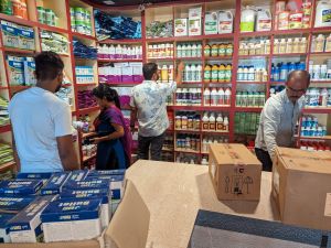 कृषि आदान विक्रेताओं के प्रतिष्ठानों का किया निरीक्षण कृषि आदान विक्रेताओं के प्रतिष्ठानों का किया निरीक्षण