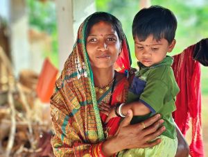 महतारी वंदन योजना बना निम्न एवं मध्यम वर्ग के महिलाओं के लिए मुश्किल वक्त का सहारा महतारी वंदन योजना बना निम्न एवं मध्यम वर्ग के महिलाओं के लिए मुश्किल वक्त का सहारा