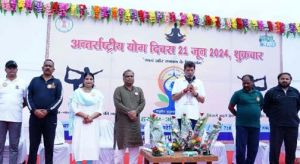  करें योग-रहें निरोग, योग हमारे देश की पुरातन विधा है- विधायक किरण देव