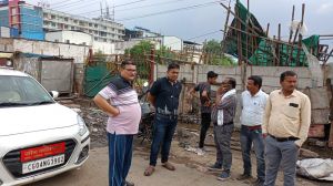 निगम जोन 10 ने लालपुर ओव्हरब्रिज के नीचे वेंडर पॉलिसी के तहत 15 फेरी वालों को व्यवस्थापित किया, निगम जोन 10 ने लालपुर ओव्हरब्रिज के नीचे वेंडर पॉलिसी के तहत 15 फेरी वालों को व्यवस्थापित किया,