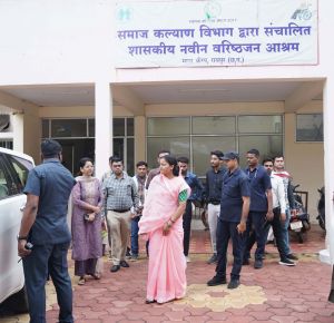  महिला एवं बाल विकास मंत्री  ने माना के वृद्धाश्रम एवं दिव्यांग बाल आश्रम का किया औचक निरीक्षण