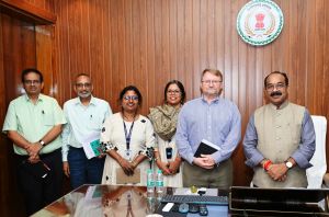 उप मुख्यमंत्री अरुण साव से मिले यूनिसेफ के जूनियर चीफ श्री विलियम हेनलोन