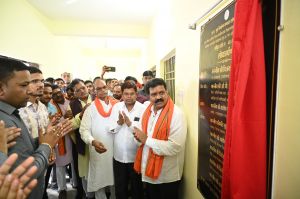  उपमुख्यमंत्री विजय शर्मा ने विभिन्न विकास कार्यों का किया लोकार्पण