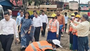 शहरी विकास अभिकरण के संयुक्त सचिव रूपा मिश्रा एवं सीईओ शशांक पांडे ने किया बीरगांव के एसएलआरएम सेंटर का निरीक्षण शहरी विकास अभिकरण के संयुक्त सचिव रूपा मिश्रा एवं सीईओ शशांक पांडे ने किया बीरगांव के एसएलआरएम सेंटर का निरीक्षण