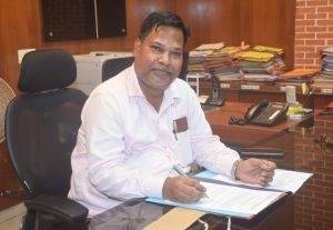 भीम सिंह कंवर द्वारा पाॅवर डिस्ट्रीब्यूशन कंपनी के प्रबंध निदेशक का पदभार ग्रहण भीम सिंह कंवर द्वारा पाॅवर डिस्ट्रीब्यूशन कंपनी के प्रबंध निदेशक का पदभार ग्रहण