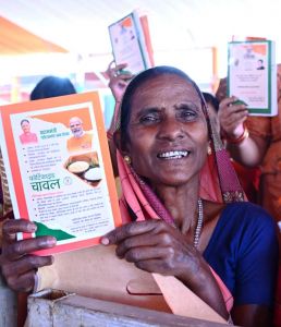 फोर्टिफाइड चावल पोषक तत्व से भरपूर फोर्टिफाइड चावल पोषक तत्व से भरपूर