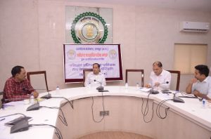   कलेक्टर डॉ. गौरव सिंह ने व्यापम परीक्षा की तैयारियों को लेकर ली बैठक