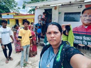   शहर से मलेरिया प्रभावित गांवों में भेजे गए मोबाइल मेडिकल वाहन