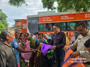   मलेरिया प्रभावित क्षेत्रों में जरूरतमंदों को मच्छरदानी वितरण