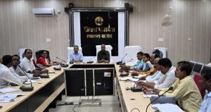 3 हजार से अधिक जनसंख्या वाले ग्राम पंचायतों को बनाया जाएगा मॉडल ग्राम पंचायत: सीईओ डाॅ. कन्नौजे 3 हजार से अधिक जनसंख्या वाले ग्राम पंचायतों को बनाया जाएगा मॉडल ग्राम पंचायत: सीईओ डाॅ. कन्नौजे