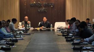 बारिश के दौरान जन-जीवन सामान्य बनाए रखने हेतु जरूरी उपाय सुनिश्चित करें: कलेक्टर श्री चन्द्रवाल बारिश के दौरान जन-जीवन सामान्य बनाए रखने हेतु जरूरी उपाय सुनिश्चित करें: कलेक्टर श्री चन्द्रवाल