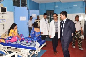  कलेक्टर ने सिम्स अस्पताल का किया निरीक्षण