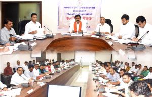  निर्माण कार्यों की गुणवत्ता पर विशेष ध्यान दें,गुणवत्ताहीन निर्माण करने वाले एजंसियों पर कड़ी कार्यवाही करें-उपमुख्यमंत्री विजय शर्मा