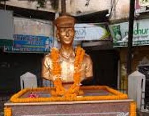 शहीद पंकज विक्रम के शहादत दिवस 14 अगस्त को विवेकानंद नगर पेंशनबाड़ा मूर्ति स्थल पर पुष्पांजलि आयोजन 