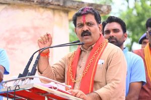  उपमुख्यमंत्री विजय शर्मा रक्षाबंधन पर कबीरधाम जिले में आयोजित विभिन्न कार्यक्रमों में हुए शामिल 