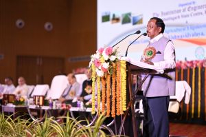  कृषि यंत्रों एवं प्रौद्योगिकी के विकास से कृषि में आया क्रांतिकारी परिवर्तन : मंत्री रामविचार नेताम