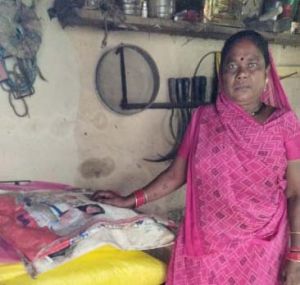 महतारी वंदन योजना से सशक्त हो रही हैं महिलाएं