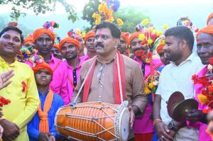 धार्मिक, आध्यात्म और जन आस्था का केन्द्र है बखारीपाठ-उपमुख्यमंत्री विजय शर्मा धार्मिक, आध्यात्म और जन आस्था का केन्द्र है बखारीपाठ-उपमुख्यमंत्री विजय शर्मा